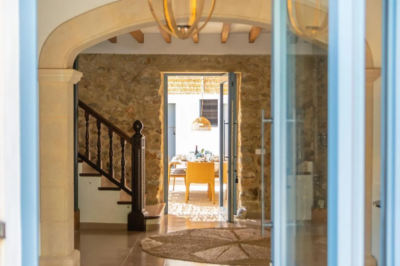 Can Cuarassa Port de Pollenca 0*,